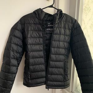 Aritzia TNA Botanie Puffer jacket